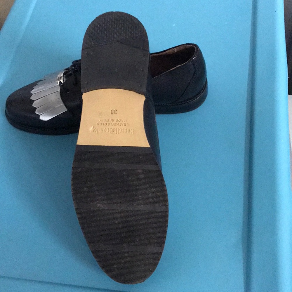 Russell & Bromley Authentic Never Worn - Picture 3 of 3